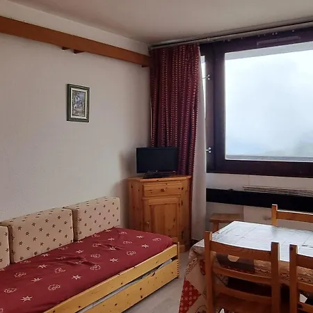 Apartment Agreable Aux Pieds Des Pistes Avec Balcon Et Animaux Toleres - Fr-1-181-2591 *